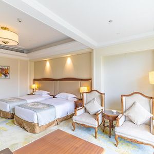 Premium Twin Room